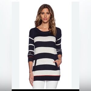 Revolve x Splendid Navy and White Striped Women's Sweater (small)